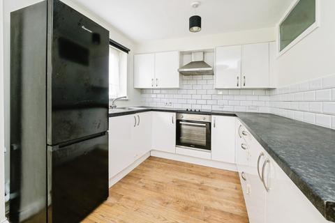 2 bedroom flat for sale, Trotwood, Chigwell, Essex, IG7