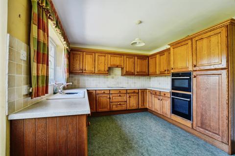 3 bedroom detached bungalow for sale, Fen Road, Keal Cotes, Spilsby