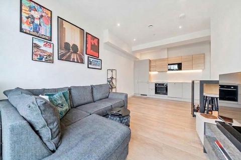 Pembroke Road, Quadrate Apartments, HA4