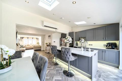 Curran Avenue, Wallington SM6