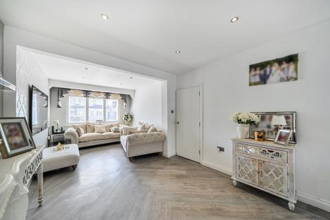 4 bedroom semi-detached house for sale, Curran Avenue, Wallington SM6