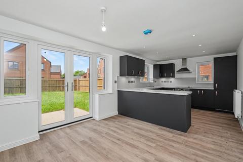 4 bedroom detached house for sale, Eastwood, Bradwell, Great Yarmouth