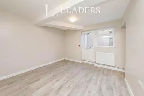 Studio to rent – pohled 2
