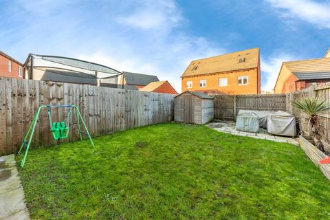 3 bedroom semi-detached house for sale, Charters Drive, Middlebeck, Newark