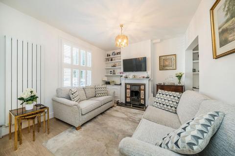 2 bedroom terraced house for sale, King Charles Crescent, Surbiton KT5