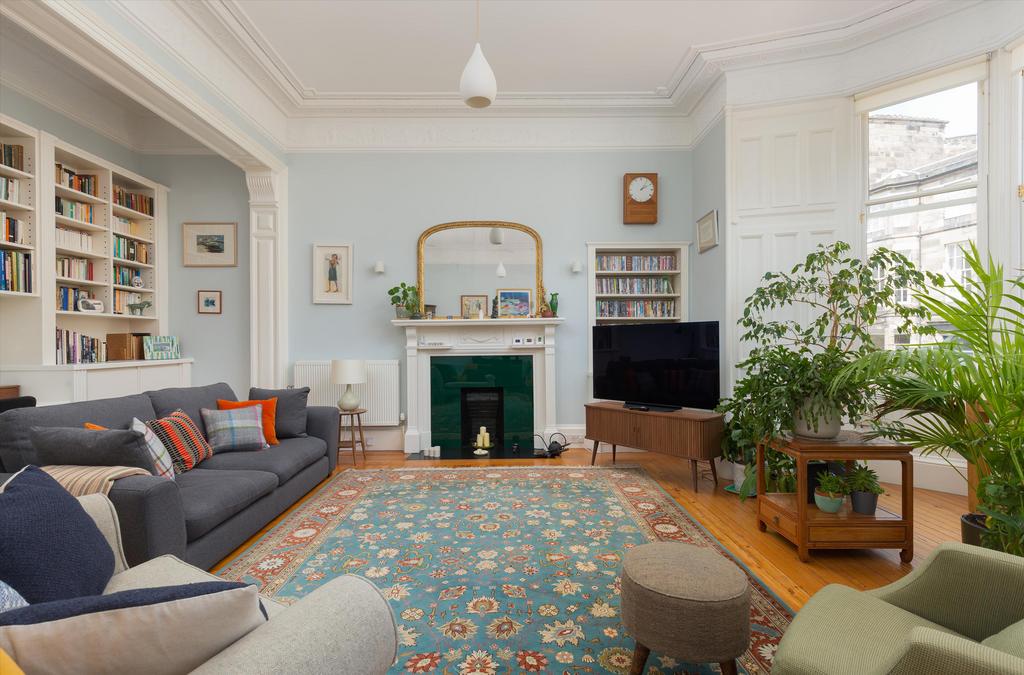 House in Edinburgh, West Coates, West End - View 2