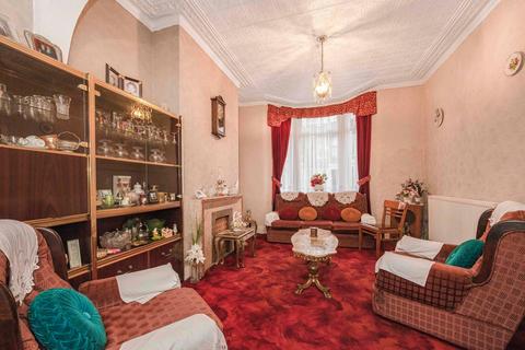 3 bedroom terraced house for sale, Millais Road, London E11