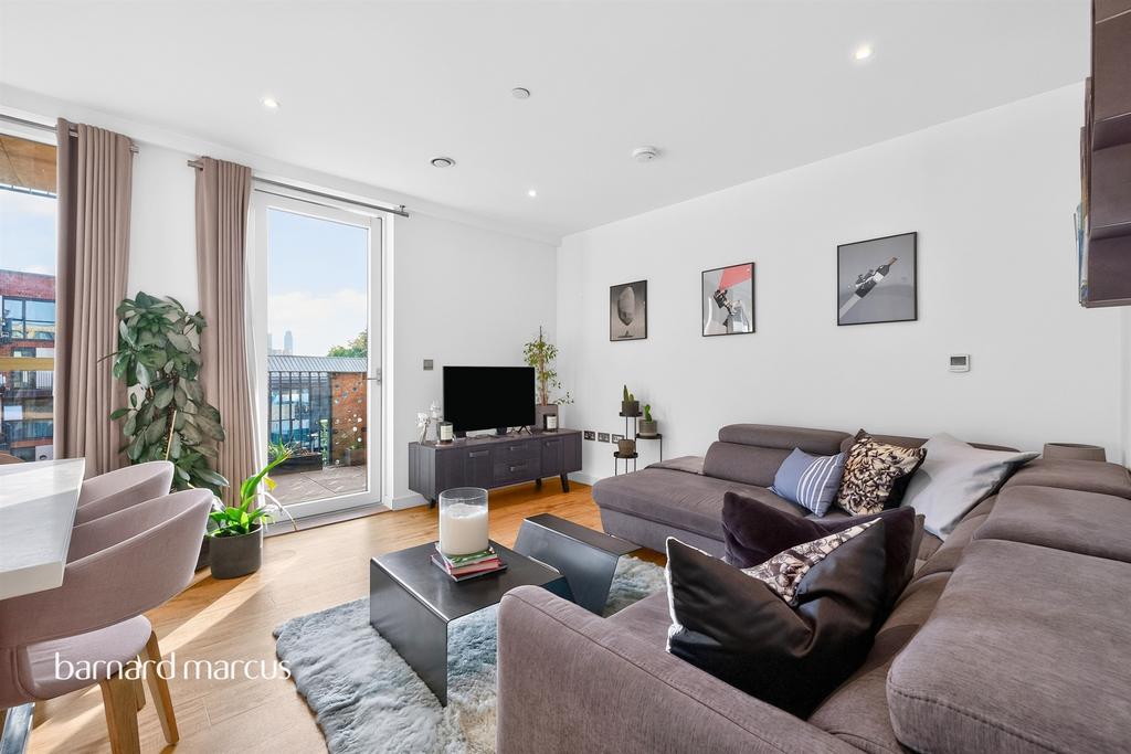 2 bedroom apartment for sale