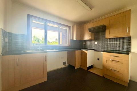 2 bedroom flat to rent, George Street, Coupar Angus, Blairgowrie
