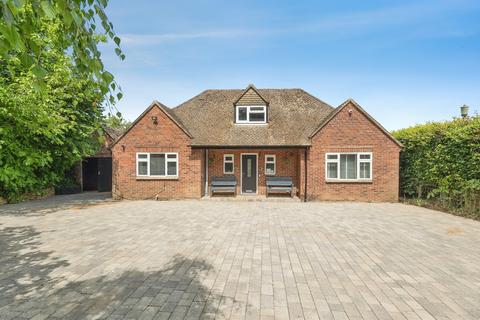 3 bedroom detached bungalow for sale, Upper Paradise, Kings Sutton, Banbury