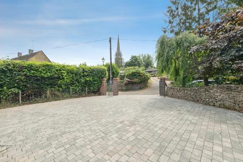 3 bedroom detached bungalow for sale, Upper Paradise, Kings Sutton, Banbury