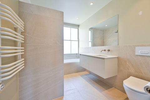 Kinsale Road, Peckham Rye, London, SE15