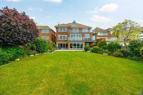 5 bedroom detached house for sale, Southend-on-sea SS3