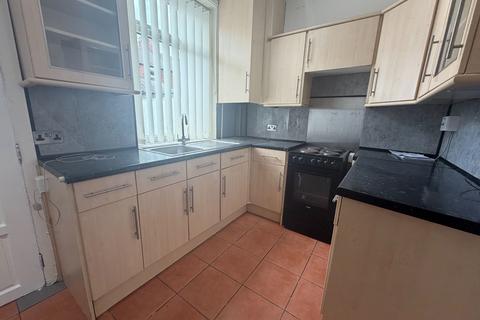 2 bedroom terraced house to rent, Church Street, Stanley, DH9