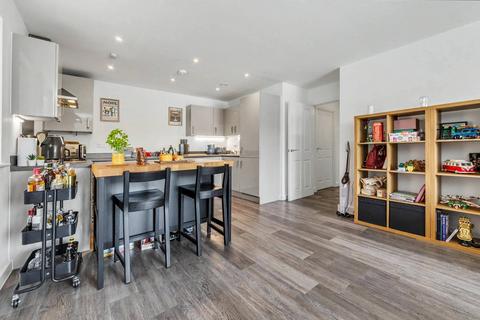 2 bedroom apartment for sale, Hoppers Brook, Calvert Link, Faygate, West Sussex RH12 0DS