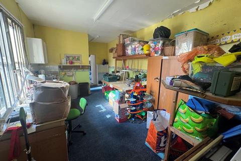 3 bedroom apartment for sale, Main Street, Pembroke SA71