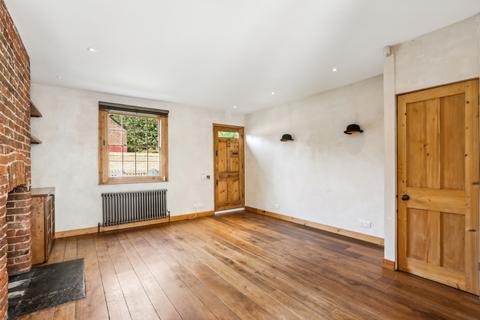 3 bedroom terraced house for sale, Castelnau Row, Barnes, London