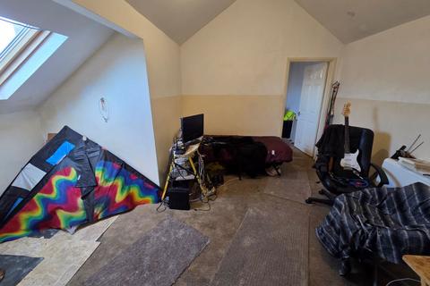 1 bedroom apartment for sale, Flat 6, 437 Cannock Road, Hednesford, Cannock, Staffordshire, WS12 4AE