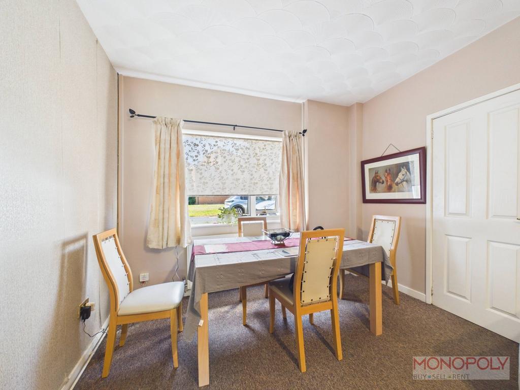 Living/Dining Room