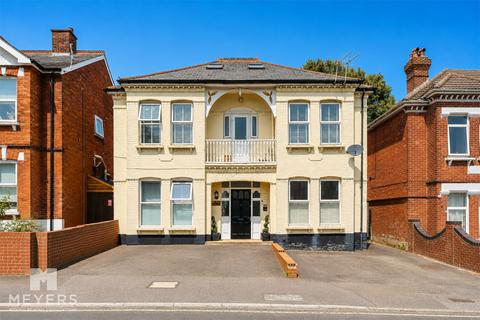 undefined, Beresford Road, Bournemouth, BH6 5