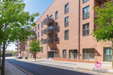 2 bedroom flat for sale, Explorer Way, London, NW7