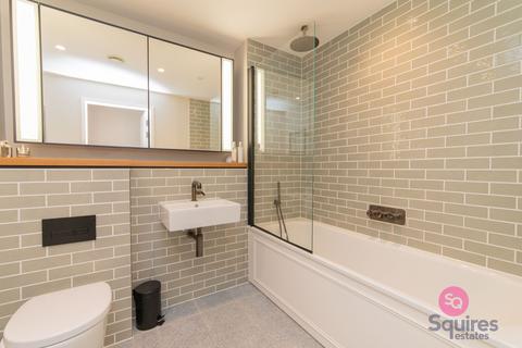 2 bedroom flat for sale, Explorer Way, London, NW7