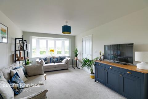 4 bedroom detached house for sale, Weaver Brook Way, Nantwich