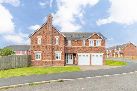 4 bedroom detached house for sale, Longbeach Drive, Chathill NE67