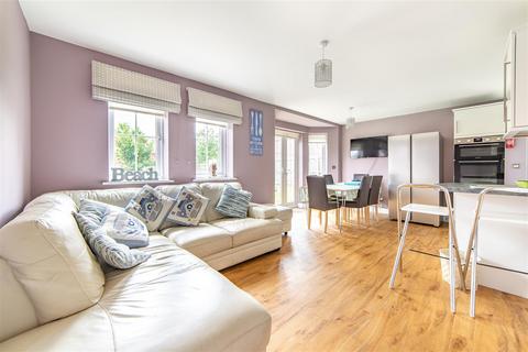 4 bedroom detached house for sale, Longbeach Drive, Chathill NE67