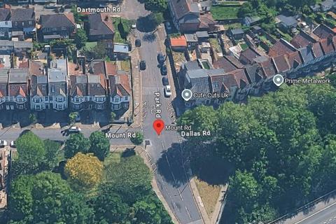 Mount Road, Hendon, London