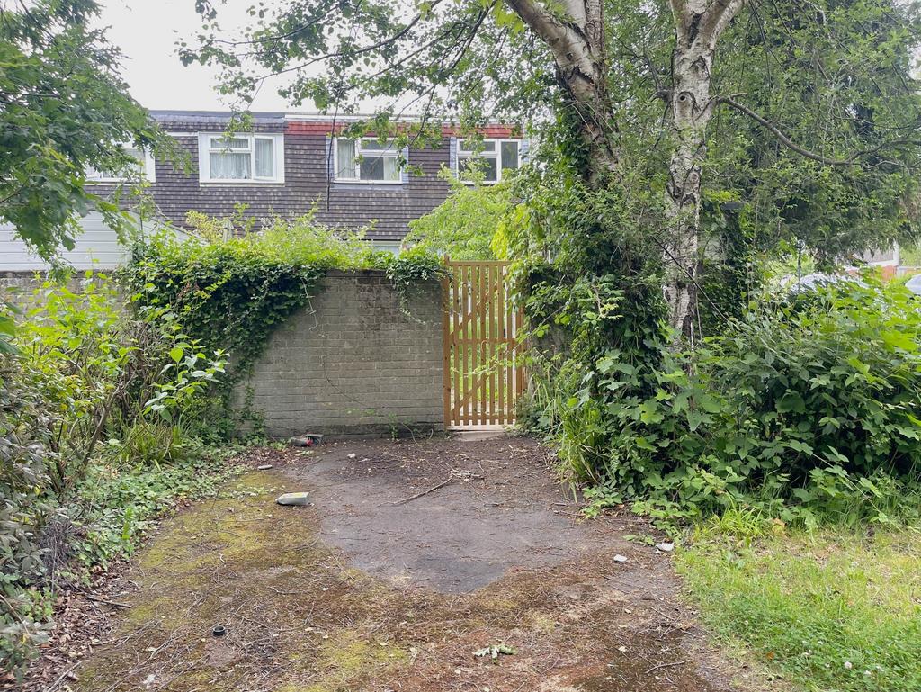 House in Southampton, Hollybrook - View 3
