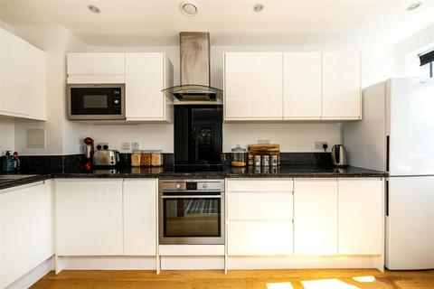 1 bedroom apartment for sale, London Road, High Wycombe HP11