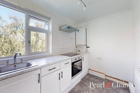 undefined, Dunraven Drive, Enfield, EN2