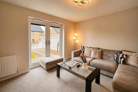 2 bedroom end of terrace house for sale, Shears Drive, Brighouse HD6