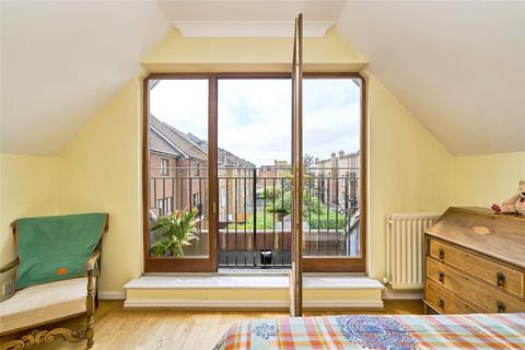 East Lane, Kingston upon Thames, KT1