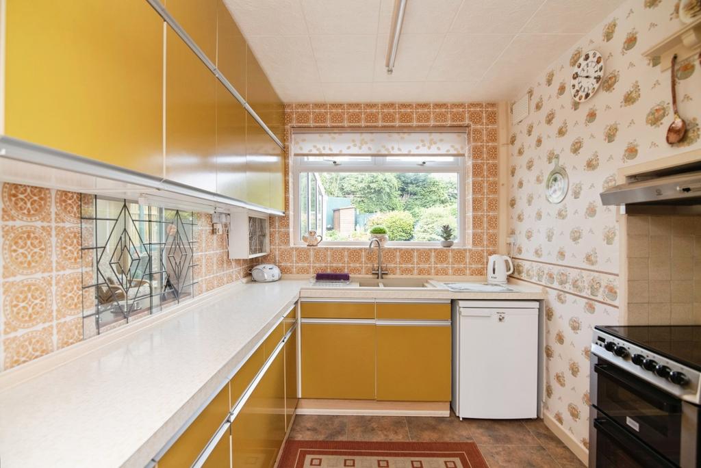 House in Dudley, West Midlands - View 5