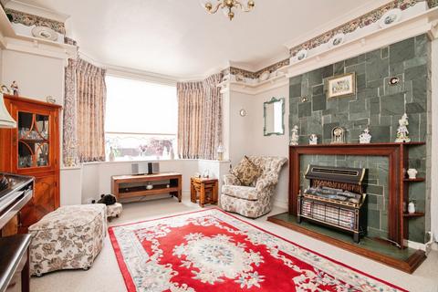 3 bedroom semi-detached house for sale, Raddens Road, HALESOWEN, West Midlands, B62