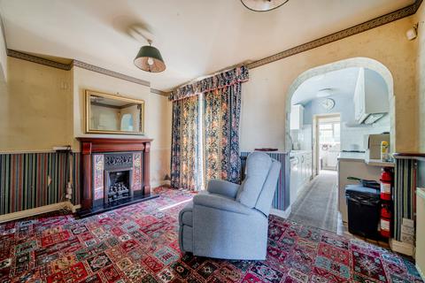 3 bedroom semi-detached house for sale, Southlands Road, Bromley