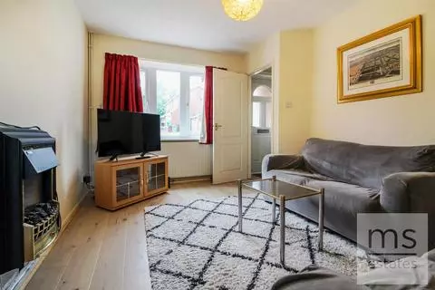 2 bedroom terraced house to rent – pohled 2