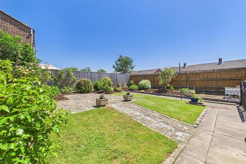 3 bedroom semi-detached bungalow for sale, Level walk to Clevedon Town Centre