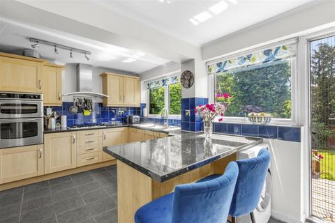4 bedroom semi-detached house for sale, The Larchlands, Penn HP10