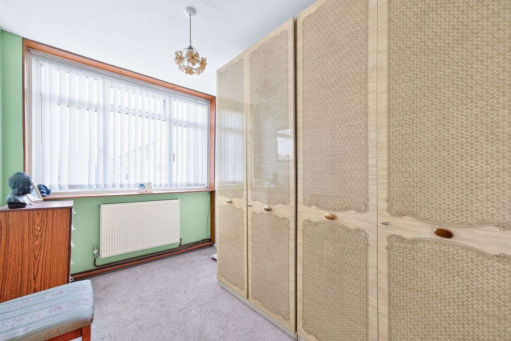 Walk-in wardrobe