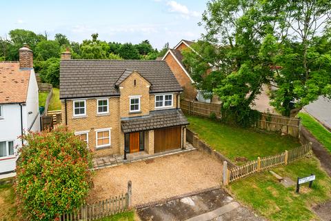 4 bedroom detached house for sale, Nethern Court Road, Woldingham, CR3
