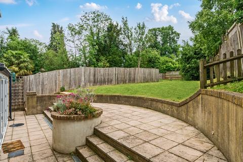 4 bedroom detached house for sale, Nethern Court Road, Woldingham, CR3