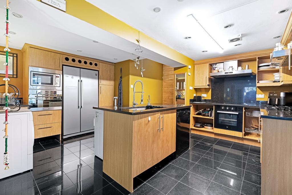Kitchen, open plan living