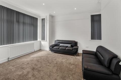 7 bedroom house to rent, Wargrave Road, Newton-Le-Willows, WA12