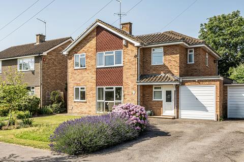 5 bedroom detached house for sale, Richmond Way, Leatherhead KT22