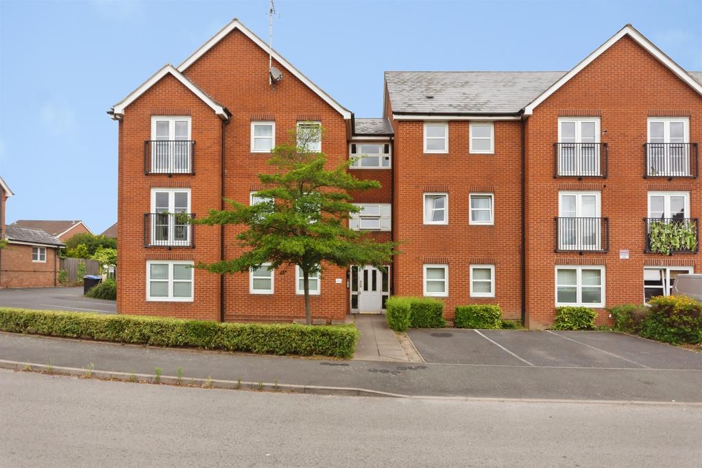 Apartment in Birmingham, Acocks Green - View 4