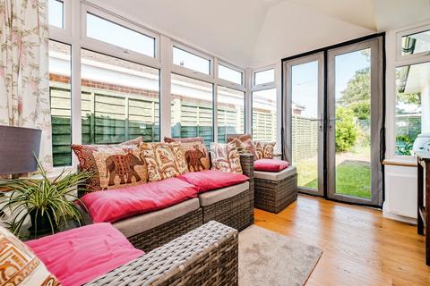3 bedroom detached bungalow for sale, Widewater Close, LANCING