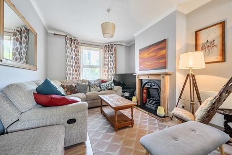 3 bedroom end of terrace house for sale, Marten Road, Walthamstow, E17